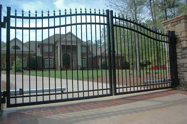 Driveway and Entrance Gates